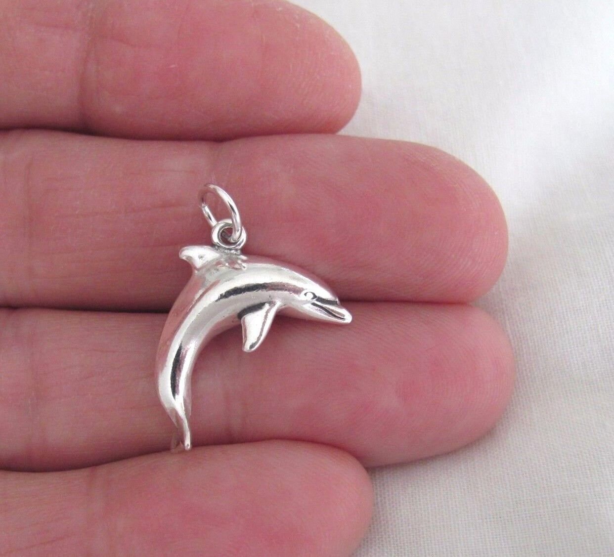 925 Sterling Silver Dolphin Cuff Wrap Around Bracele 925 Sterling Silver Dolphin Cuff Wrap Around Bracele