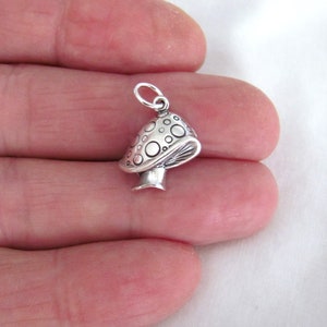Solid Sterling Silver mushroom charm (Brand new)