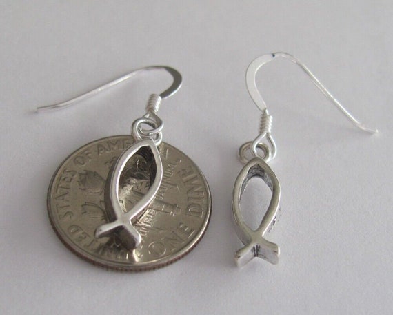 Solid Very small Sterling Silver 17mm Ithacus Chr… - image 2