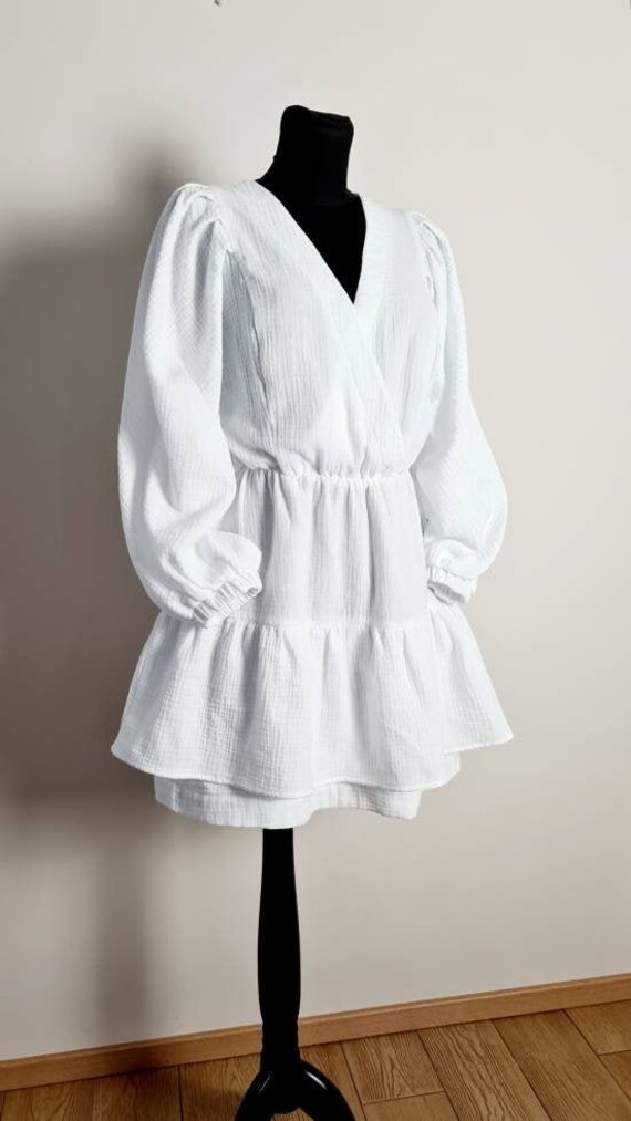 Gauze dress with sleeves discount