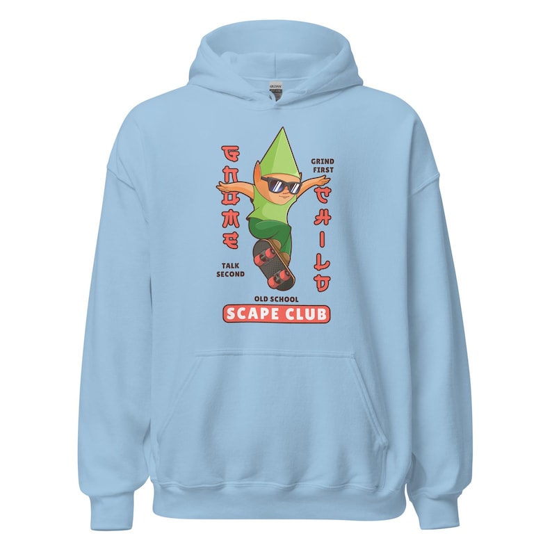 Puede incluir: Sudadera azul claro con un personaje de dibujos animados haciendo skateboard y el texto "Grind First, Talk Second, Old School Scape Club".