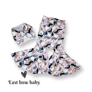 Boho halloween Bellbottom, Hippy Ghost clothing, Boho Baby halloween, Boho Ghost diaper cover, Halloween Bummie, Boho halloween bow
