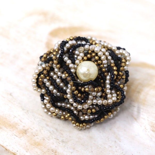 Vintage flor italiana oro & negro pedrería cuentas perlas hechas en Italia broche vintage firmado