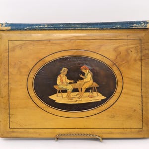 Cubierta de libro de madera antigua Caja de madera de olivo de Sorrento italiana con incrustaciones de micro mosaico, escena de naipes