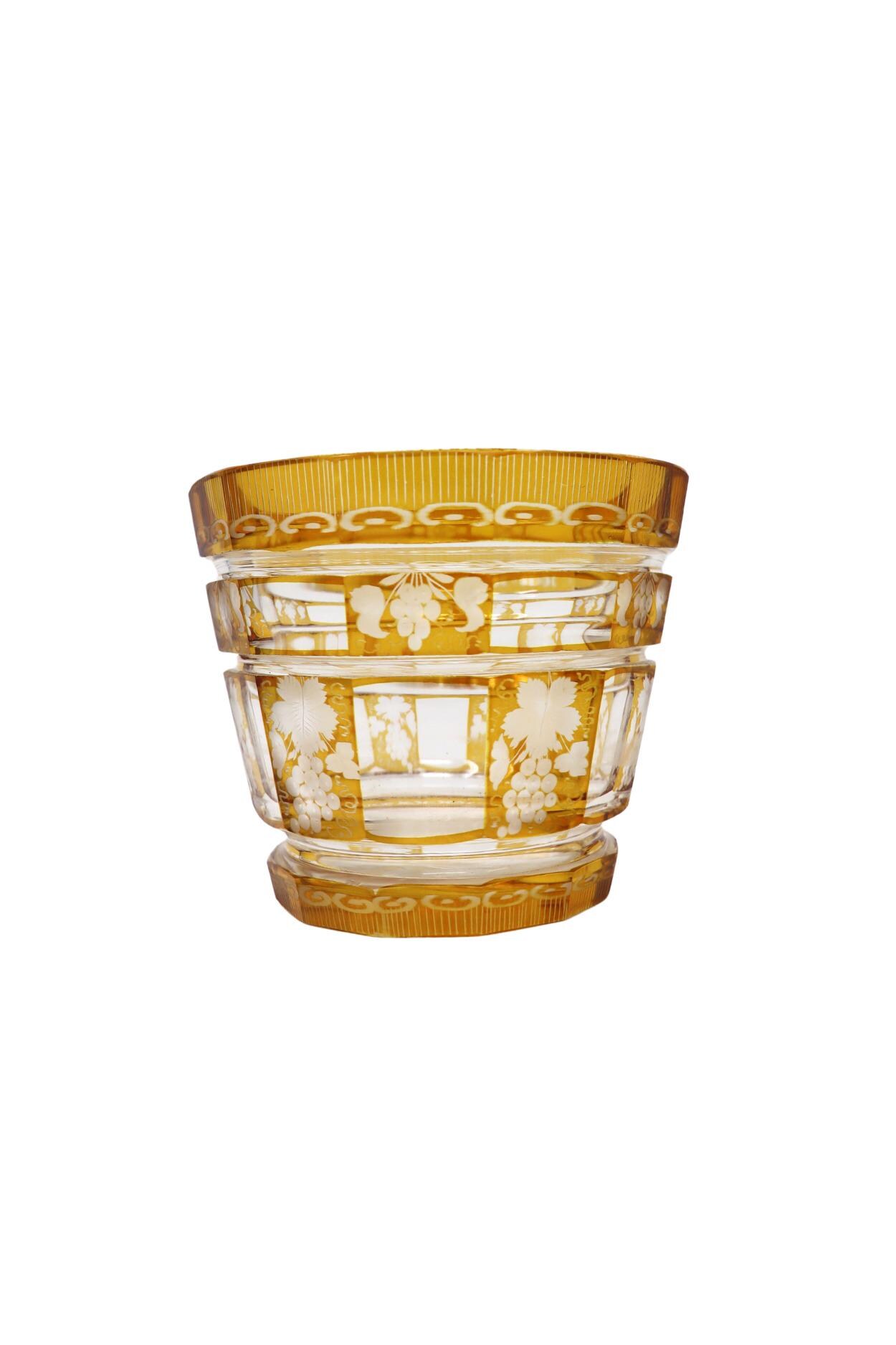 ヴィンテージチェコボヘミアングラスアンバーエッチング＆ゴールド