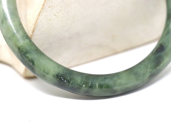 Vintage Chinese Nephrite Jade Round Bangle Bracel… - image 4