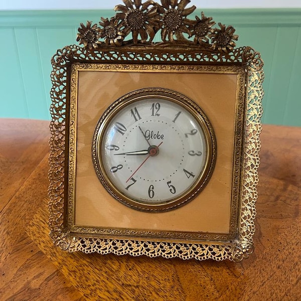 Vintage 1950s Electric Globe Gold Alarm Ormolu Vanity Dresser Clock Flowers