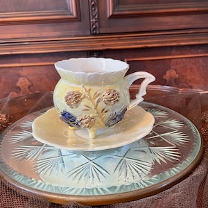 Antique Porcelain Floral Design Yellow Gold & Blue Teacup Saucer.