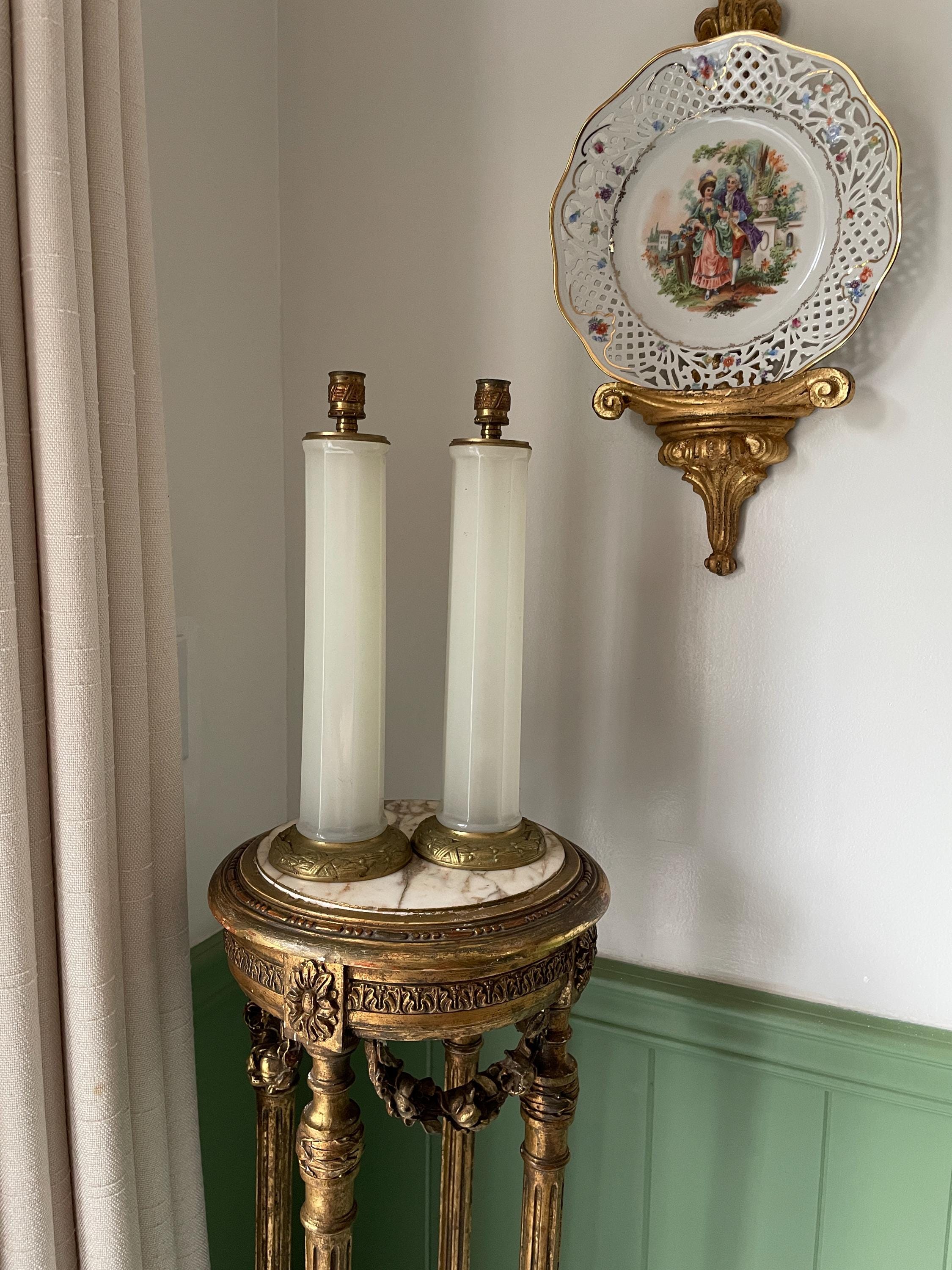 Art Deco French Opaline Glass Table Lamps Pair Mid Century White Column Lamps Bronze Base Elegant Vintage Lighting Home Decoration Accent