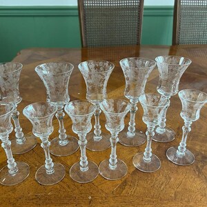 Vintage Crystal Etched Cordial Glasses Set of 12 Elegant Stemware Barware Ornate Pattern Wedding Table Decoration Display Collectible Gift