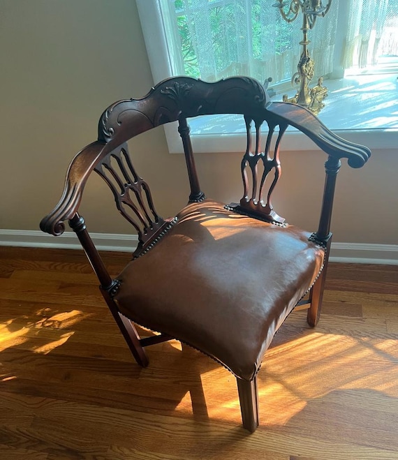 Vintage Corner Chair Mahogany Frame Brown Leather Seat Carved Back Elegant  Accent Seating Classic Design Timeless Antique Home Decor Piece