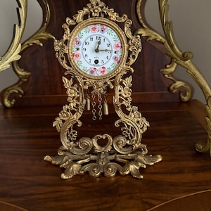 Antique German Mantel Clock Brass Floral Frame Working Pendulum Rococo Style Victorian Decoration Collectible Timepiece Table Shelf Art