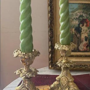 Vintage Pair of Gilt Bronze Candlesticks Candleholder Golden Candlesticks Ornate Vintage Brass Candle Holders Baroque Rococo Home Decor