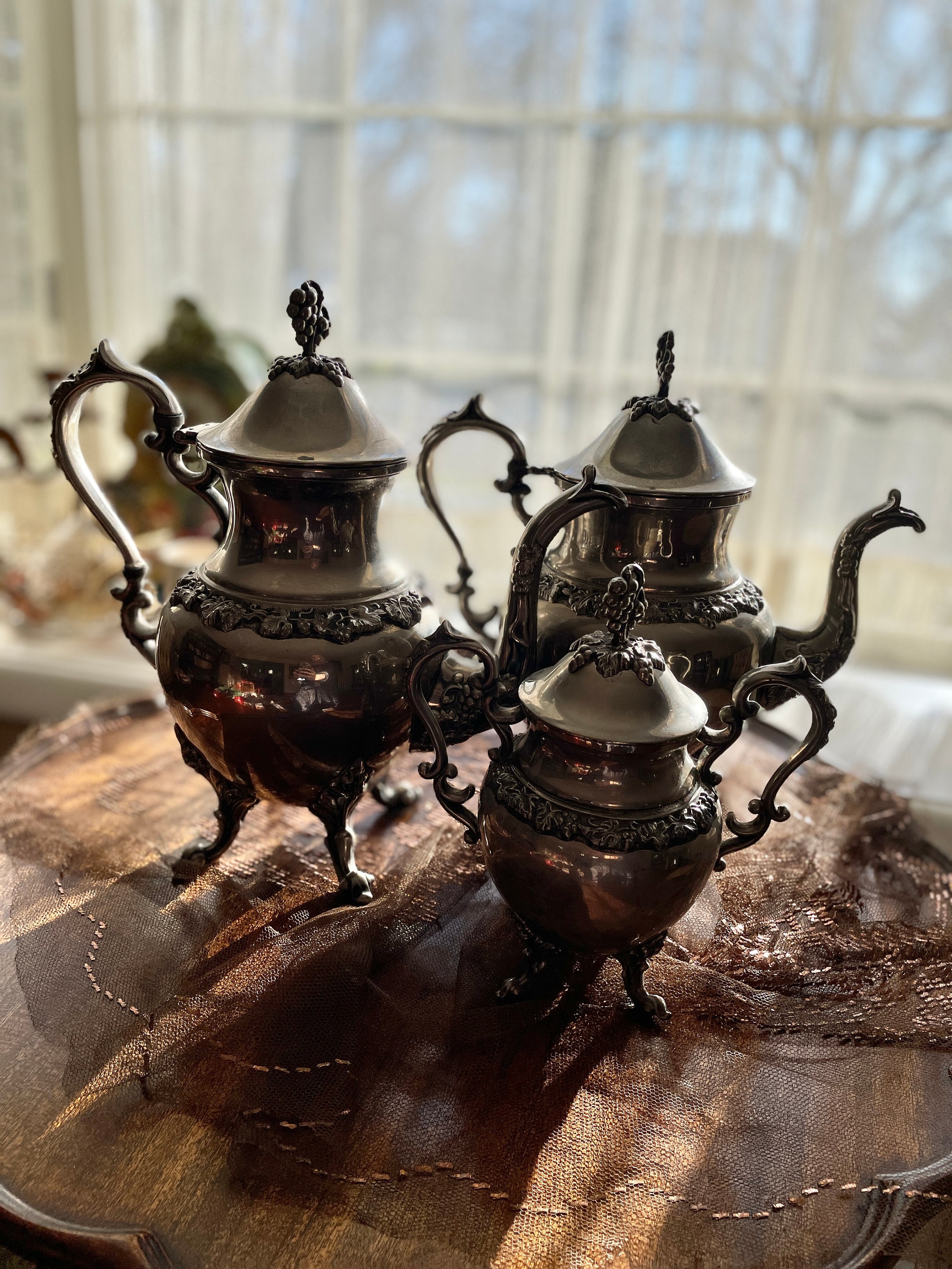 Vintage Silver Plated Copper Tea and Coffee Pot Set With Sugar Pot Grapes Leaves - Etsy Vintage Silver Plated Copper Tea and Coffee Pot Set With Sugar Pot Grapes Leaves - Etsy
