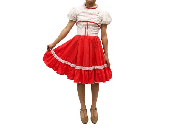 Vintage 1970s White Eyelet and Red Square Dance Dr
