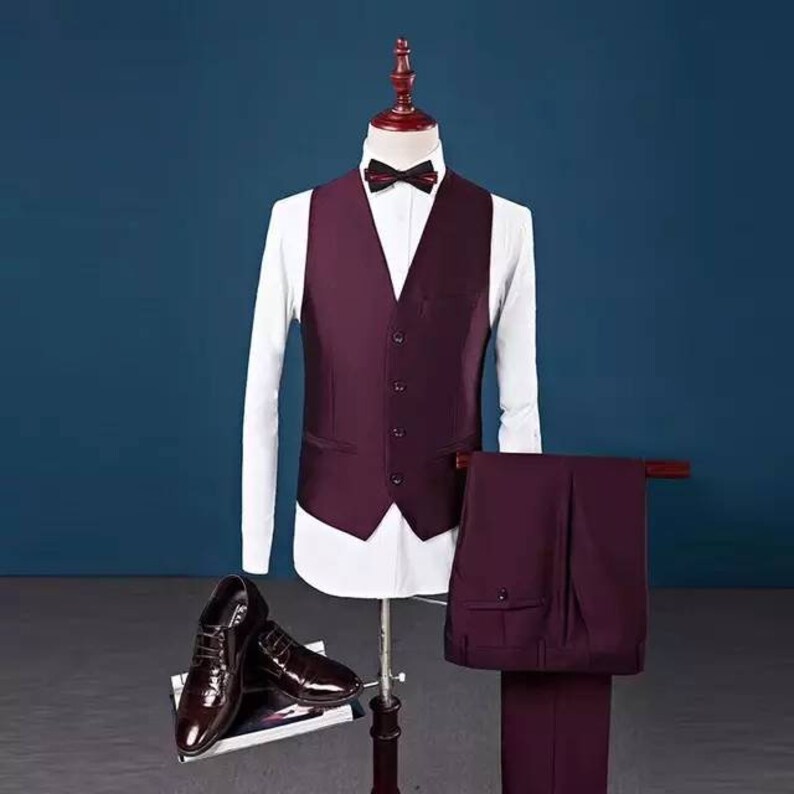 groomsmen/'s suits party suits with waistcoat and blazer tuxedo suits White men/'s 3 piece wedding suits also in navy blue and burgundy