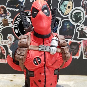 Deadpool Bust