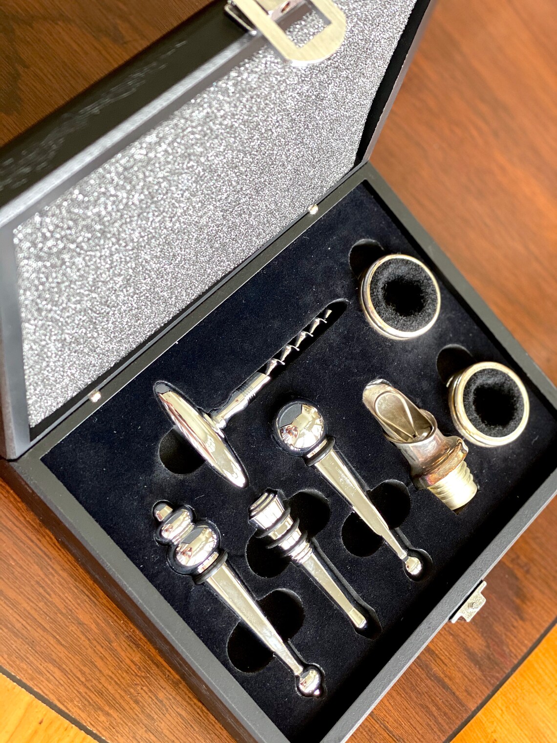 Brookstone Seven Piece Wine Connoisseur Accessories Set Etsy