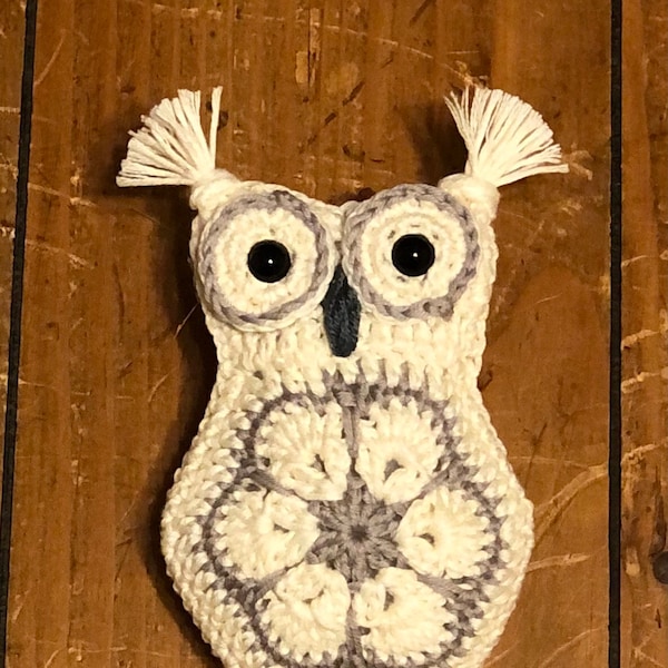 Crochet  Pattern owl - Teacher Gift Keyring - bird of prey - African Flower Crochet - Easy and Fast To Make - PDF Instant Download