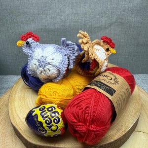 African Flower Crochet Chicken Pattern Egg Holder (PDF Digital Download)