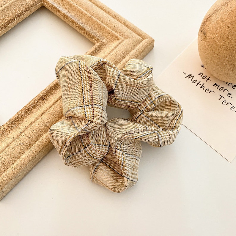 Creaseless Hair Tie Handmade Cute Hair Elastic Fast Shipping Retro Plaid Hair Scrunchies For Her Hair Elastic