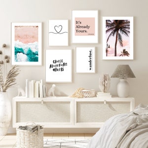 Puede incluir: Un conjunto de seis impresiones enmarcadas con varios dise&ntilde;os, que incluyen un coraz&oacute;n, una escena de playa, una palmera y texto que dice "Choose Adventure Always", "It's Already Yours" y "wanderlust".