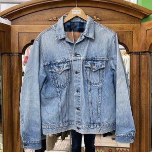 Vintage Levi&#39;s Light Wash Denim Jacket | Vintage Denim Jacket | Vintage Levi&#39;s Jean Jacket | Jean Jacket | Size 40 | SKU NPC-2419 |