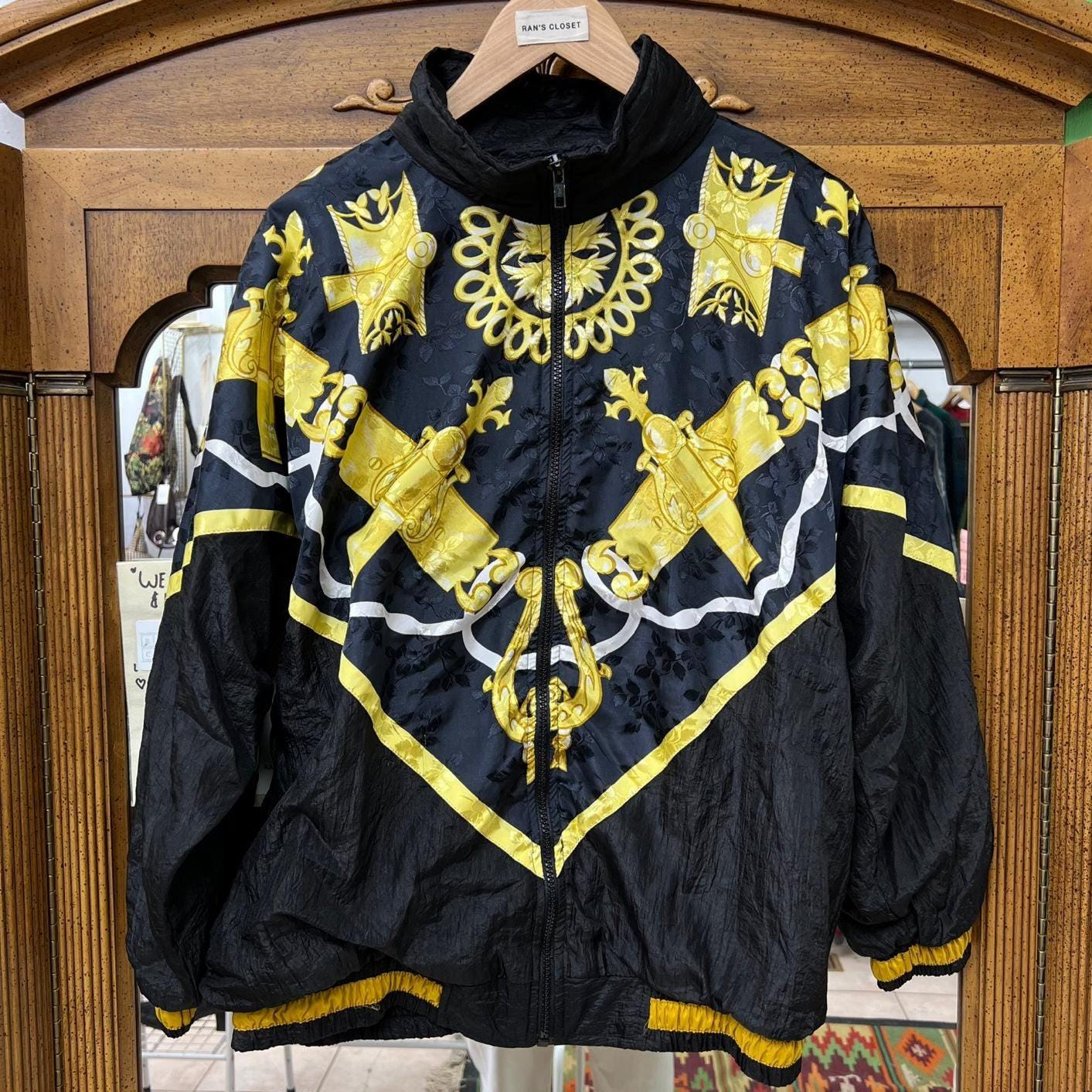 Vintage カレッジ ブルゾン Vintage Ornate Black and Yellow Windbreaker | Vintage