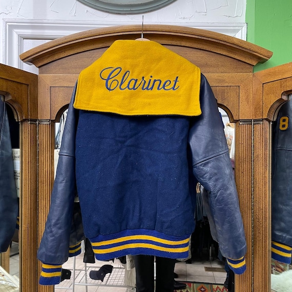 Vintage Fordham Clarinet Blue and Yellow Leather Varsity/band 