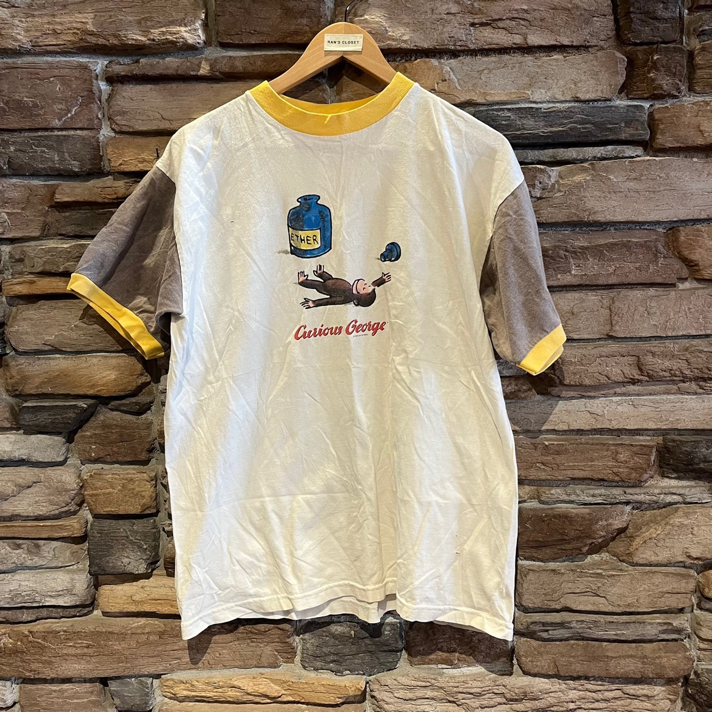 Vintage 1995 Curious George Graphic Tshirt | Vintage Tshirt 