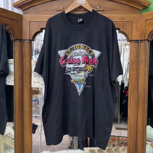 Vintage St. Ignace Michigan Cruise Night 1996 Graphic T-Shirt | Vintage T-Shirt | Vintage Graphic Tee | Size XXXL | SKU NPC-2463 |