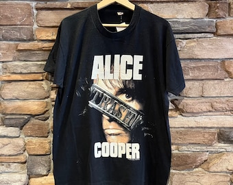 Vintage 1989 Alice Cooper Trash Graphic T Shirt / Brockum / the