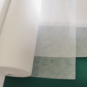 75 cm mellanlägg Strykbart vitt smältbart non-woven Lättviktigt medelviktigt kraftigt mellanlägg, tygbaksida, tygförstyvning, smältning bild 2