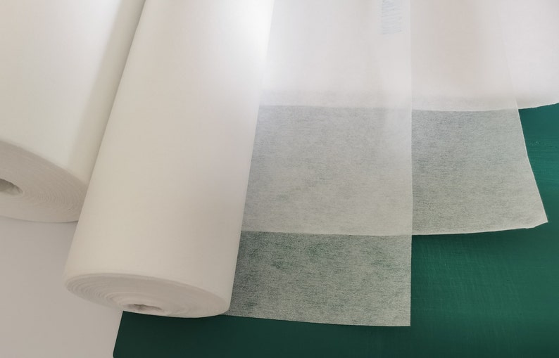 75 cm mellanlägg Strykbart vitt smältbart non-woven Lättviktigt medelviktigt kraftigt mellanlägg, tygbaksida, tygförstyvning, smältning bild 2