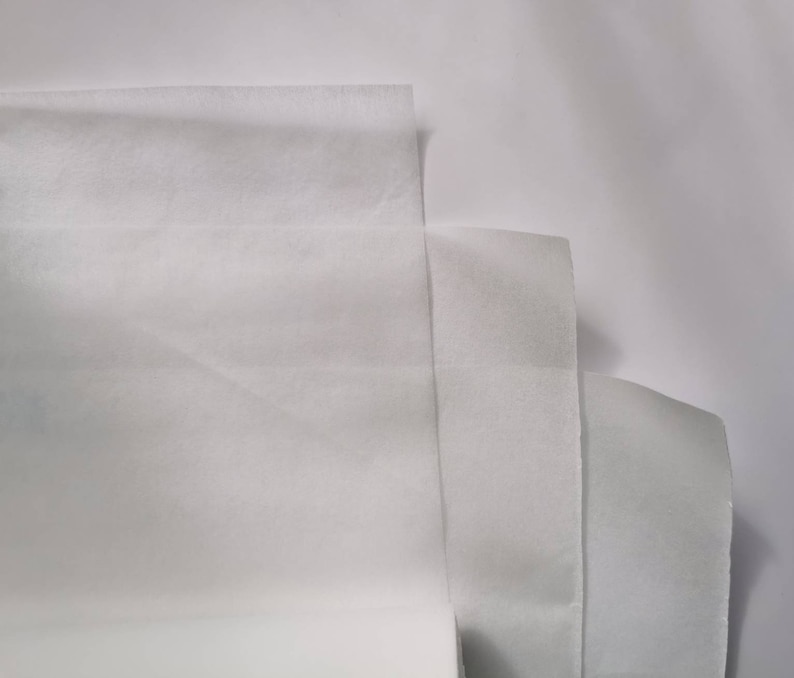 75 cm mellanlägg Strykbart vitt smältbart non-woven Lättviktigt medelviktigt kraftigt mellanlägg, tygbaksida, tygförstyvning, smältning bild 4