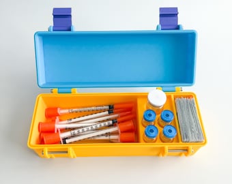 The Traveler - Portable and travel worthy Peptide, Syringe and Alcohol Swab Case