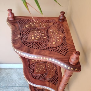 Wooden Corner Stand/ Shelve/Corner Table