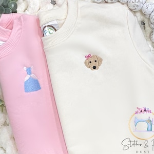 Girls Mini and Monogram Sweatshirt/Monogram Girls Sweater/Personalized/Mini Animal, Bows Sweatshirt/Youth Pullover/Embroidered Crewneck