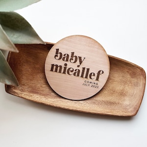 Custom Pregnancy Announcement Wooden Engraved Sign, Maternity Photoshoot Prop, Baby Announcement Plaque, Baby Arriving Coming Date