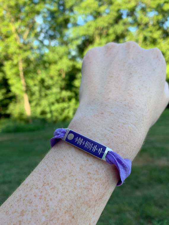 Spotify shop scan bracelet