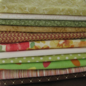Fat Quarter Bundle of 12 Fabrics Shades of Autumn