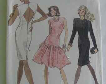 Vogue Pattern 7216 Misses&#39; Dress, Uncut