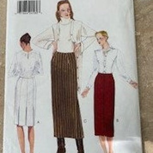 Vogue Very Easy Pattern for Misses&#39; Skirt; Uncut