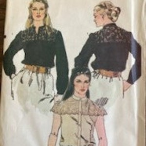 Vogue Pattern 7833 for Misses&#39; Blouse