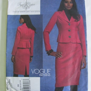 Vogue Pattern V1126 Designer Misses&#39; Jacket & Coat, Uncut