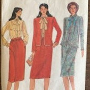 Vogue Pattern 7768 for Misses&#39; Jacket, Skirt & Blouse