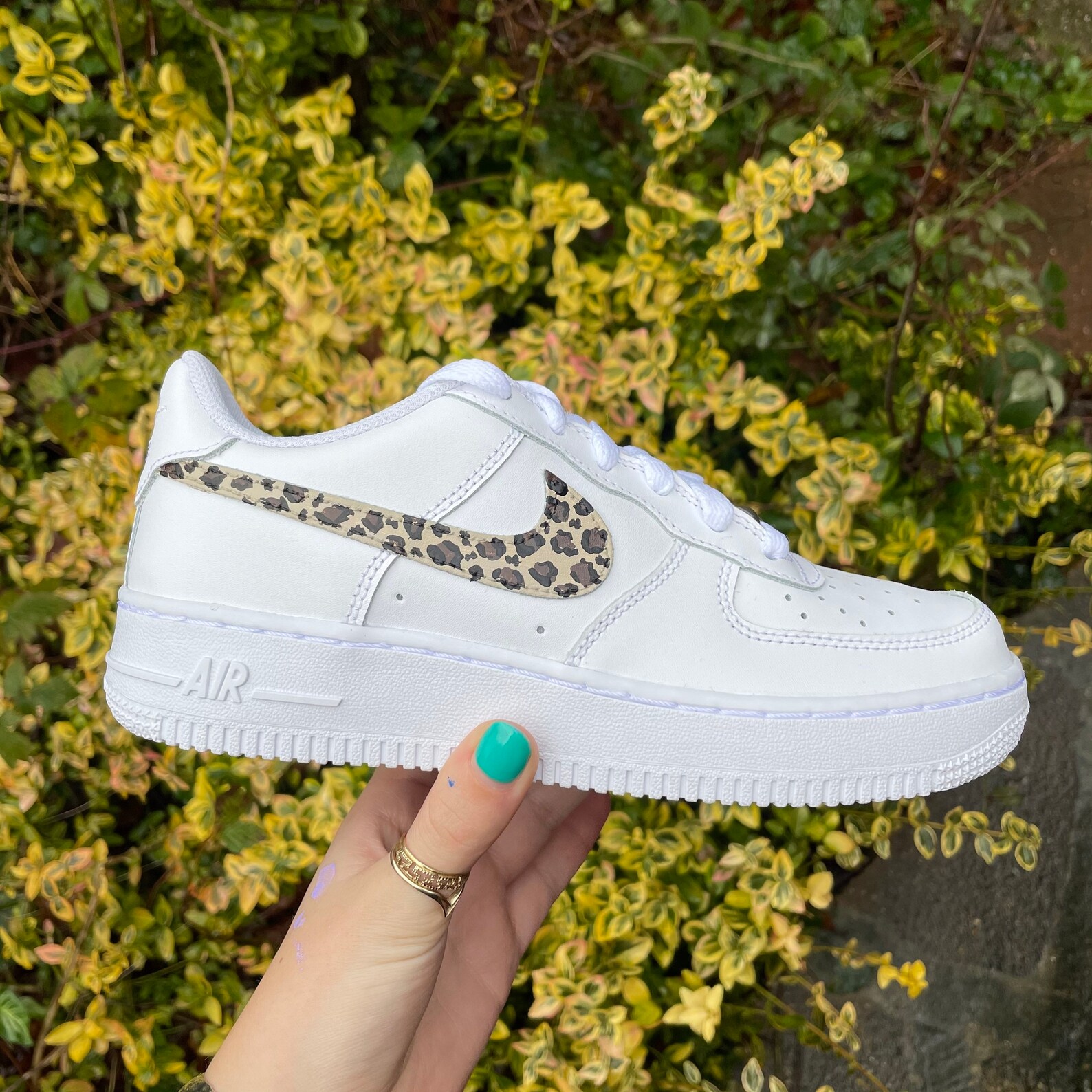 cheetah and tan air force 1
