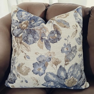 Copricuscino floreale blu talpa e avorio, federa per divano con fiori verde acqua, federa lombare nautica europea, cuscino decorativo beige blu con motivo a rose