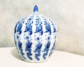 Vintage Large Chinese Ginger Jar Melon Pumpkin Chinoiserie Decor Temple Blue White Decor