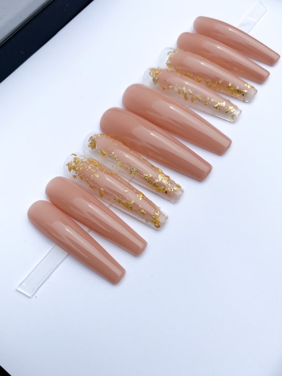 Golden Press On Coffin Goldfinger Fake Nails Extra Long Charms For  Professionals Wholesale Pack Of 24 From Qinjinqiu, $32.11 | DHgate.Com